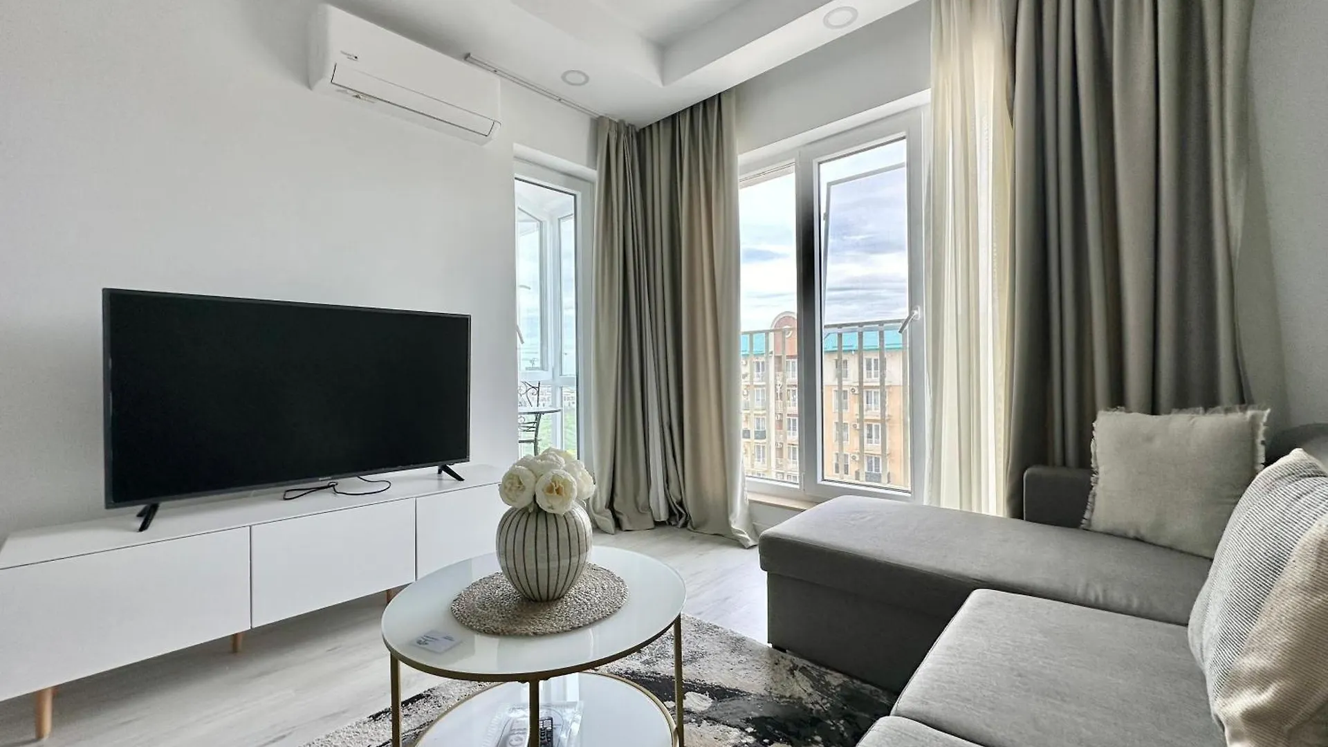 Apartment Double Studio B601 Stayinn By Cosmopolis Stefanestii de Jos Romania